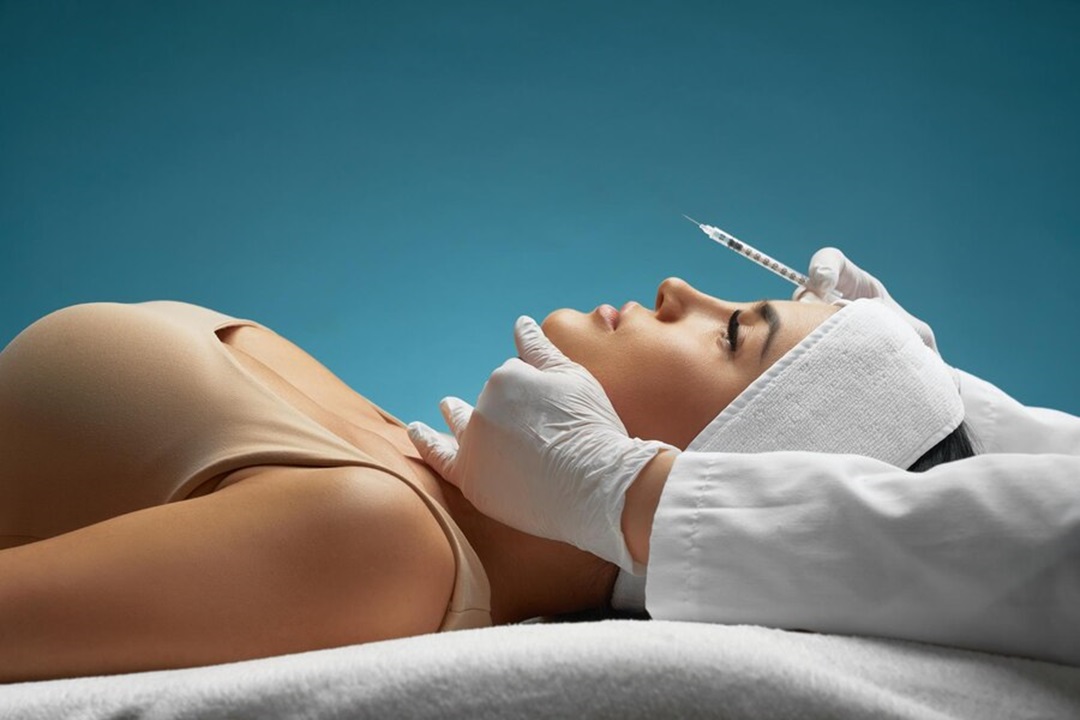 Read more about the article Sculptra Aesthetic: The Ultimate Guide to Long-Lasting Facial Rejuvenation